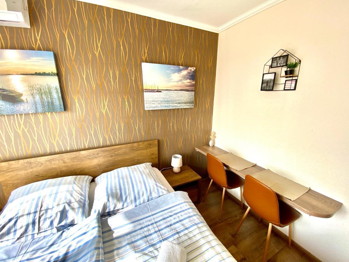 Aqua Blue Apartmanok - Siofok Exterior photo